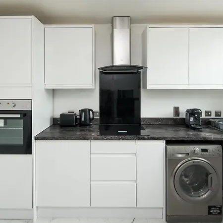 Appartement Stylish With Wifi And Easy Access To *