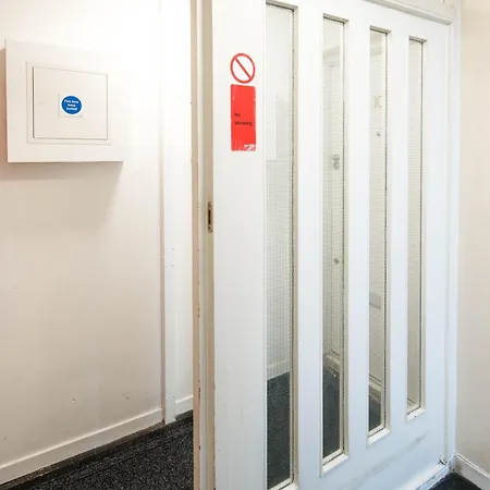 Stylish With Wifi And Easy Access To * Londres