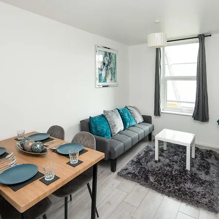 Stylish With Wifi And Easy Access To Londres