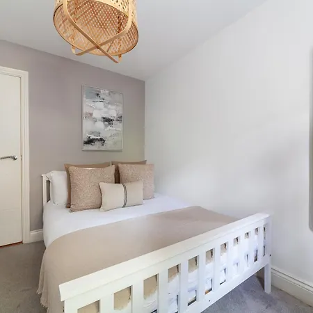 The Belsize Park Collection *