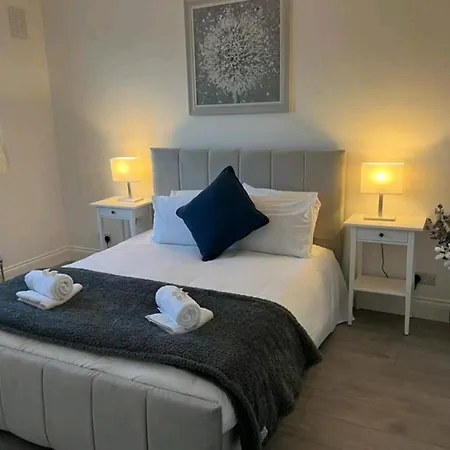Jb Therapia Sutton (Greater London)
