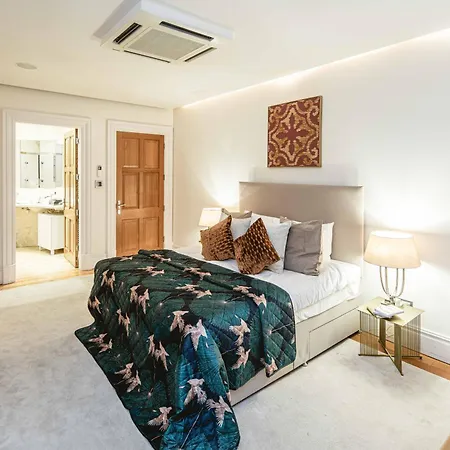 Mayfair-dreamhouse-ac-selfridges-oxfordstreet-superluxury London
