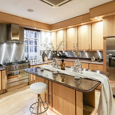 Mayfair-dreamhouse-ac-selfridges-oxfordstreet-superluxury Apartment