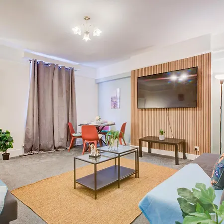 Apartment 2 Bedroom And Living Edgware Road, Central