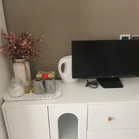 Homestay Modern Huge Double With Private Bathroom In Colindale *