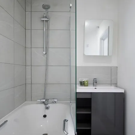 London Cozy Serviced Selhurst * Thornton Heath