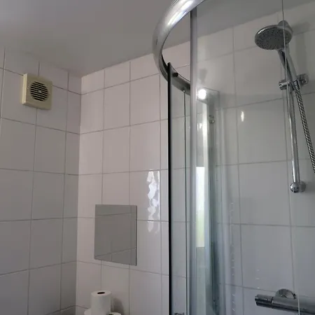 Appartement Chic 4-bed In Trendy Clerkenwell W Balcony And Walking Distance To Tube Londres