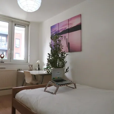 Appartement Chic 4-bed In Trendy Clerkenwell W Balcony And Walking Distance To Tube *