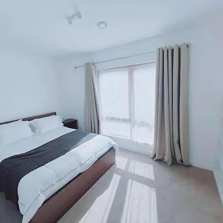 Comfortable House * Thamesmead (Greater London)