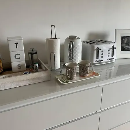 Apartment Stylish Flat Near