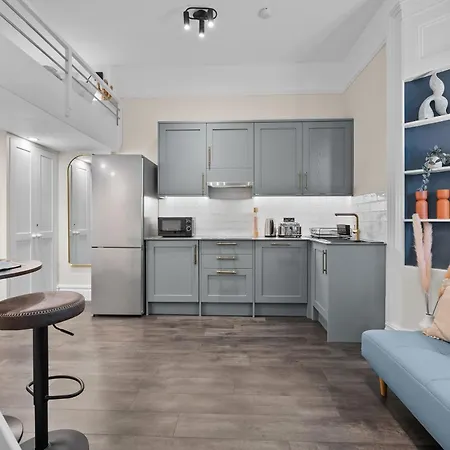 Apartment Vichy - The Hampstead Star | Prime Location London