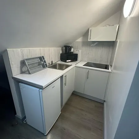 Apartment Flat 6 In