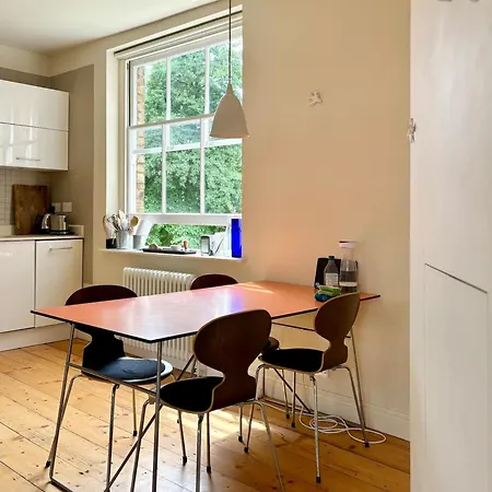 Apartment Trendy 1bd Flat On Historic Street Farringdon *