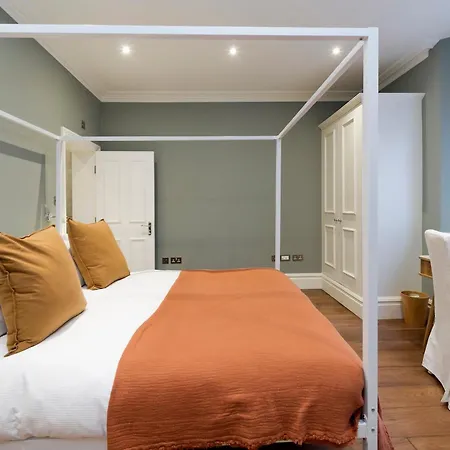 Apartment Attractive 1-bed Flat In Prestige Knightsbridge *