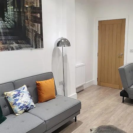 Apartment New Modern 1 With Garden And Parking *