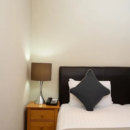 Grand Plaza Serviced 4*