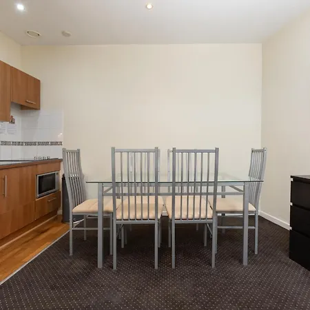 Grand Plaza Serviced Aparthotel 4*