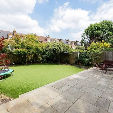 Veeve - Brilliance In Balham Holiday home *