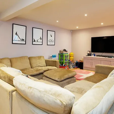 Veeve - Brilliance In Balham Holiday home London