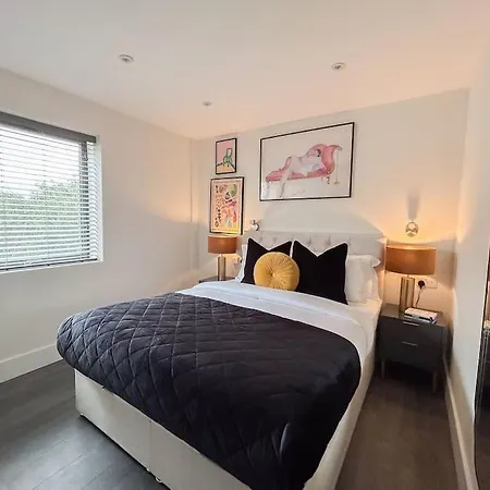 Apartment Modern One Bedroom Flat In The Heart Of *