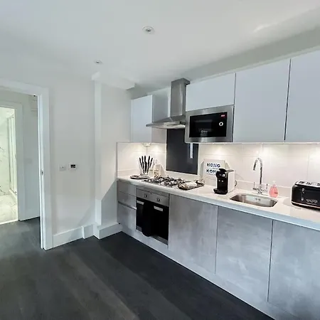 Apartment Modern One Bedroom Flat In The Heart Of London