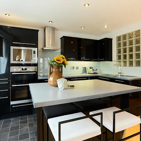 The Harringay Place - Inviting 2bdr Flat * London