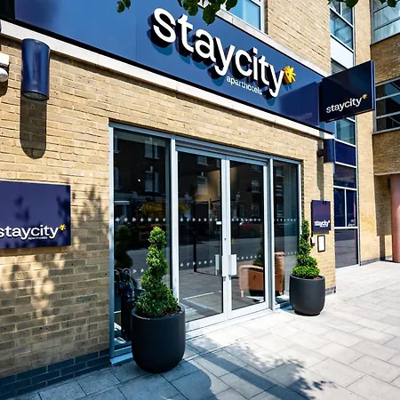 Aparthotel Staycity Greenwich High Road Londýn