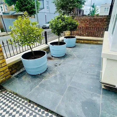 Apartment Grass Court Terrace - Walking Distance From Wimbledon Championships London
