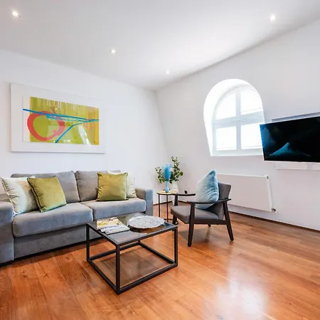 Welcome South Kensington