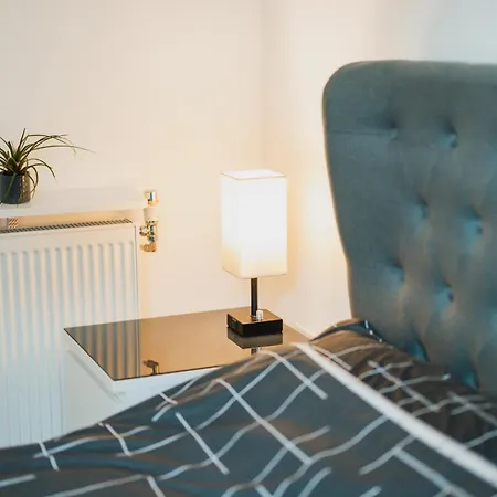 Brixton Village Flat- Private En-suite Double Bedroom London