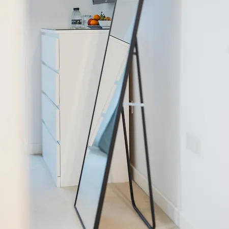 Brixton Village Flat- Private En-suite Double Bedroom * London