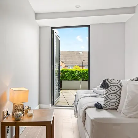 Mysquare Bright & Modern Flats In Hoxton, Shoreditch London