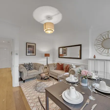 Apartment Mayfair Residences London