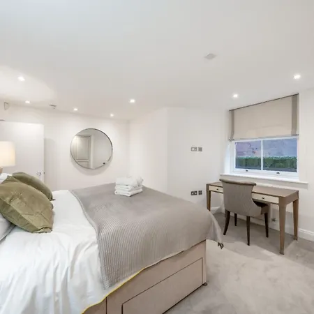 Knightsbridge - Hans Place