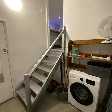Charming 3-bed In London Apartment Hendon
