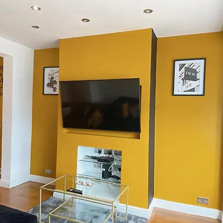 Holiday home 5 Bed Haven - Off Street Parking - Pool Table