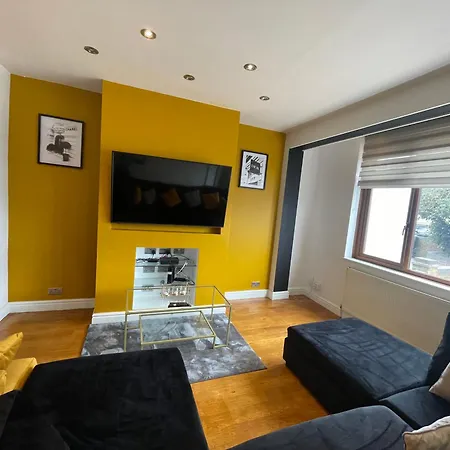 Holiday home 5 Bed Haven - Off Street Parking - Pool Table