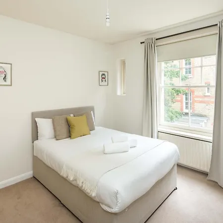 New Sleek 2bd Flat Oxford Street-soho-fitzrovia London