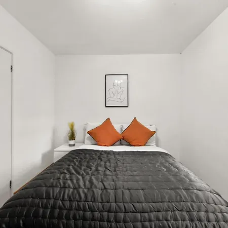 Homestay Kensington High Street Hububb