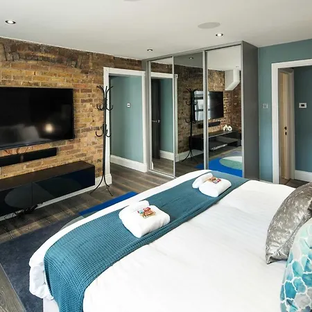 Apartment Huge Penthouse Retreat Next To Old Street Station