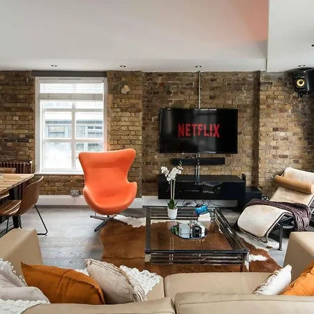 Huge Penthouse Retreat Next To Old Street Station