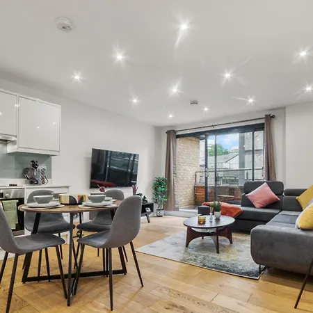A Vibrant 2 Bed & 2 Bath In Old Street Zone 1 Apartamento Londres