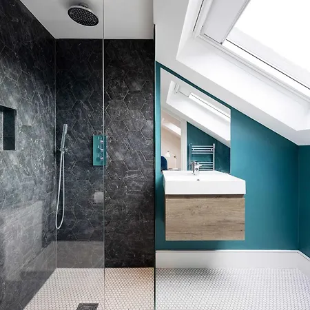 Veeve - The Wimbledon Retreat Holiday home *