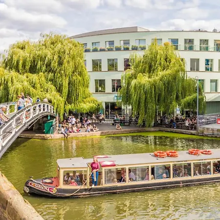 Cosy In Trendy Camden Pass The Keys * London