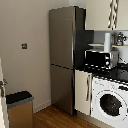 Spacious 3bedroom Flat In Paddington Apartment London