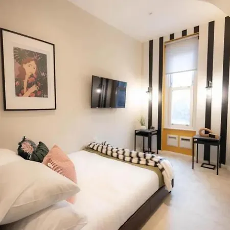 Appartamento Deluxe 2-bedroom In Kings Cross Londra