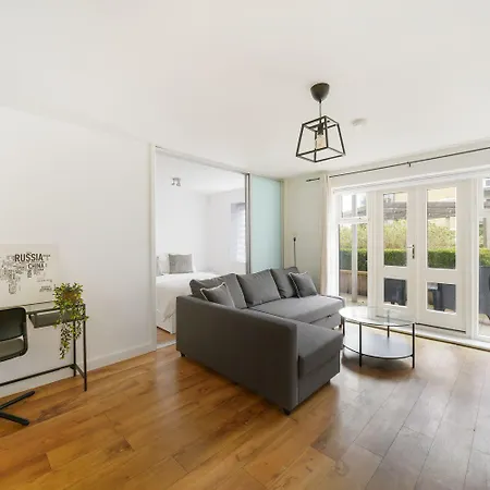 Apartment Heathrow With Parking & Gym West Drayton (Middlesex)