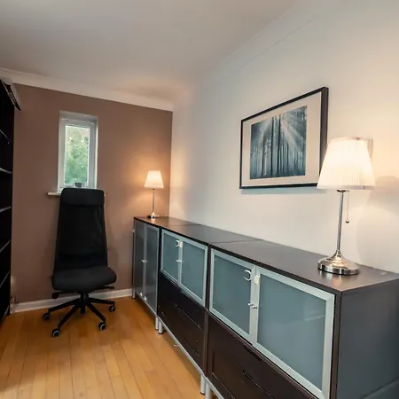 Apartment Excel Riverview Luxury -sleep 6- Free Parking- Playstation 4