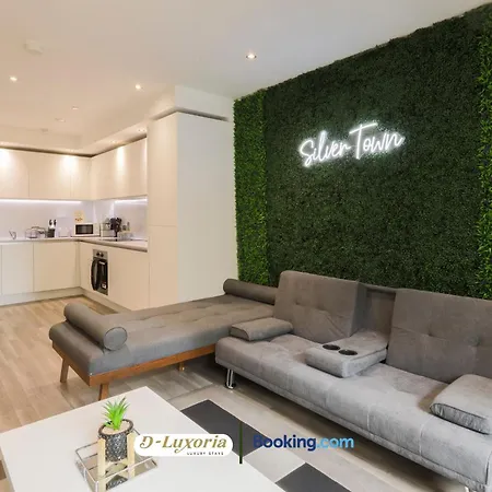 Stylish 2br By Dluxoria Short Lets & Serviced Greater With Pet Friendly, Free Wifi & Free Parking * London