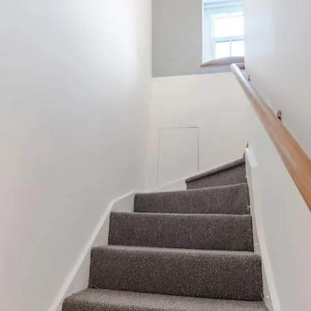 Kings Cross Two Bedroom Penthouse Apartment